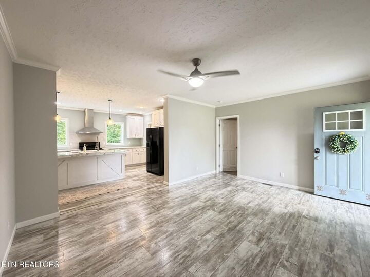 Property Photo:  381 Dixon Rd  TN 38571 