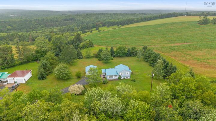 Property Photo:  99 Maple Drive  NS B0N 1X0 