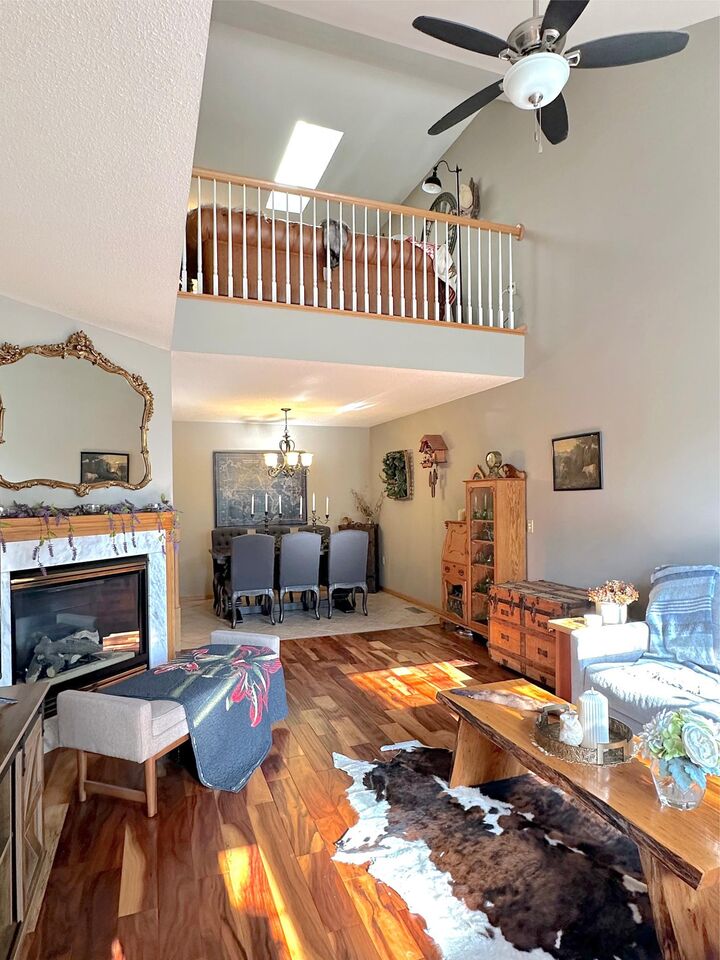 Property Photo:  2352 Oakridge Circle  WI 54016 