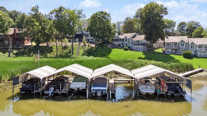 Property Photo:  1824 Commerce Boulevard  MN 55364 