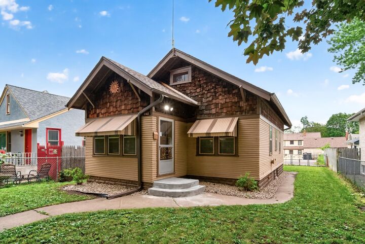Property Photo: 1148 Lane Place MN 55106