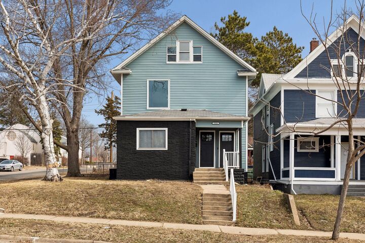 Property Photo: 2326 Bryant Avenue N MN 55411