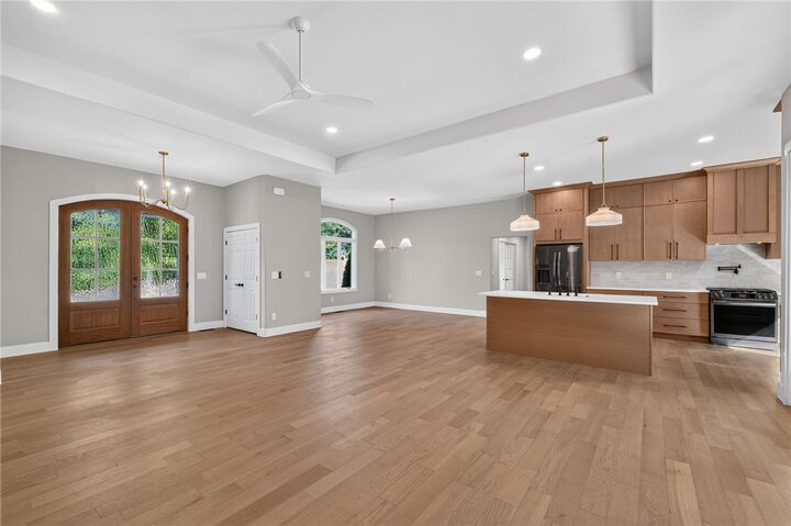 Property Photo:  1 Barrow Circle  AR 72715 