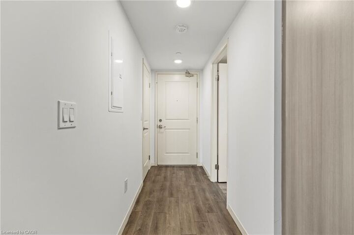 Property Photo:  220 Cannon Street E 706  ON L8L 2B1 
