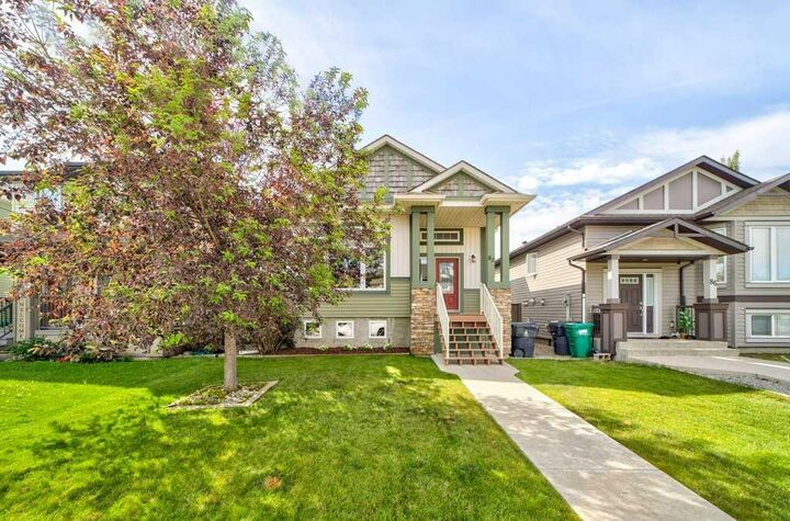 Property Photo:  82 Keystone Terrace W  AB T1J 2A1 