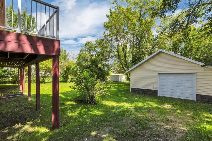 Property Photo:  4815 49 Street  AB T0C 0Y0 