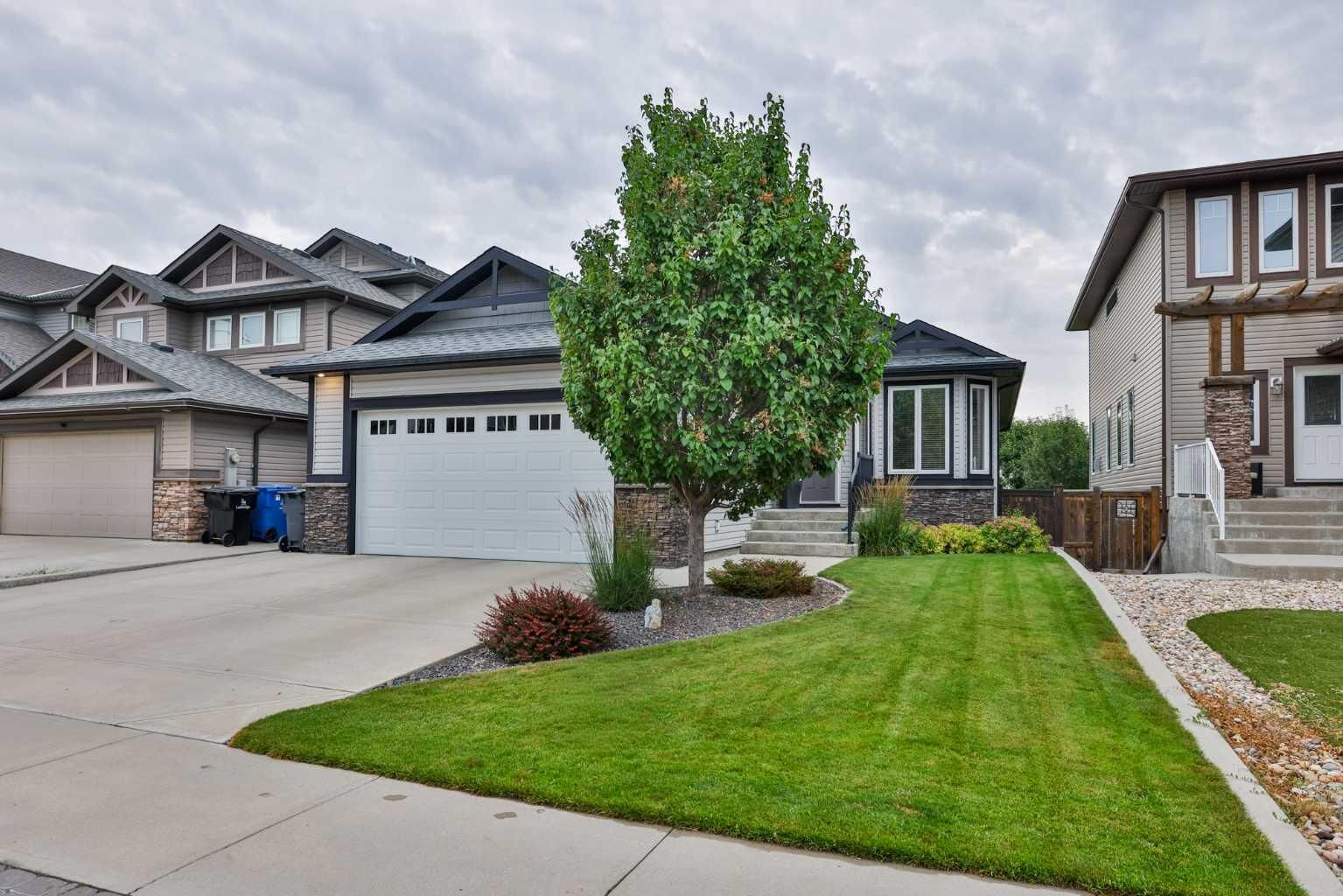 Property Photo:  1577 Coalbanks Boulevard W  AB T1J 4H6 