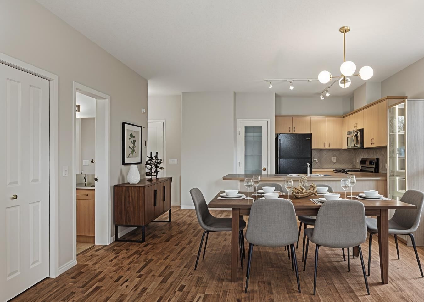 Property Photo: 3651 Marda Link SW 206 AB T3T 6J7