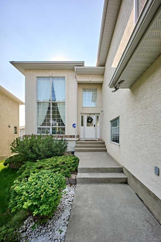 Property Photo: 46 Hampstead Manor NW AB T3A 6A2