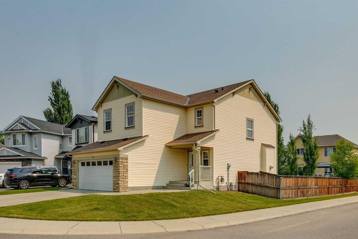 Property Photo:  101 Drake Landing View  AB T1S 0A1 