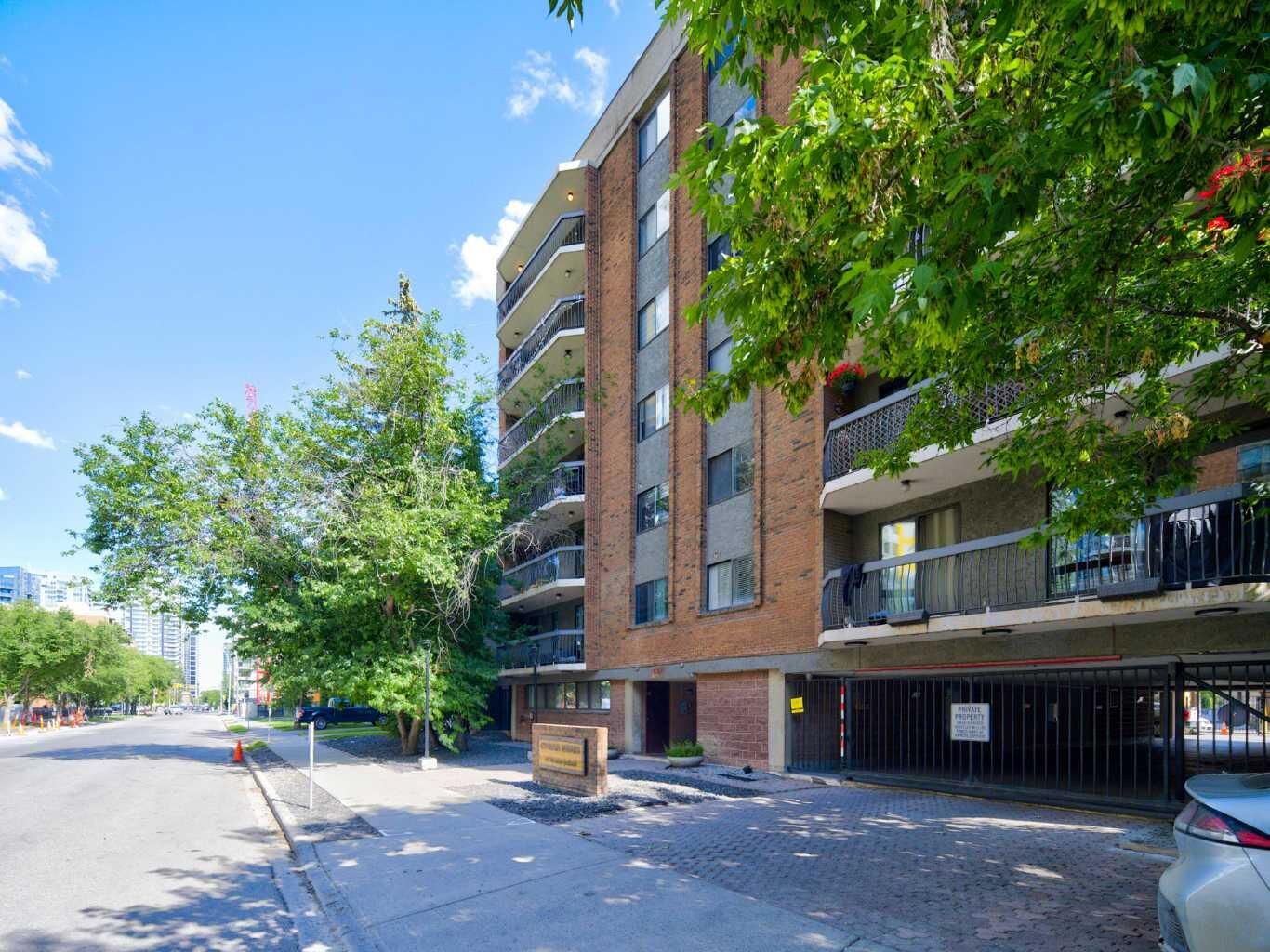 Property Photo:  537 14 Avenue SW 703  AB T2R 0M7 