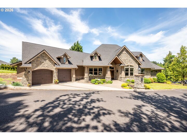 Property Photo:  2375 Trillium Hts  WA 98632 