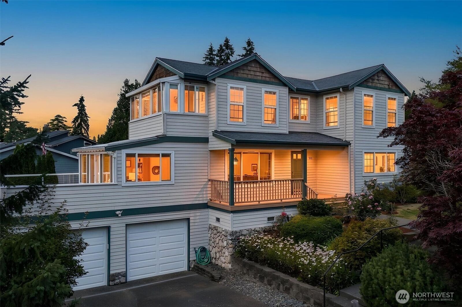 Property Photo: 911 Brookmere Street WA 98020