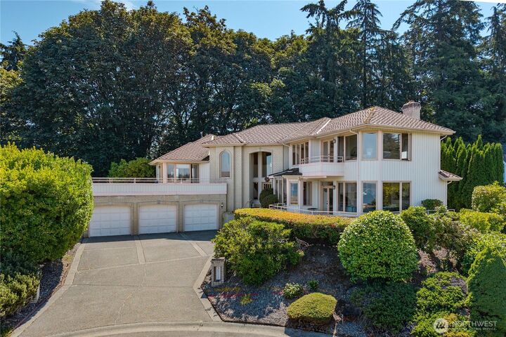 Property Photo: 3511 SW 310th Court WA 98023