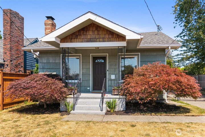 Property Photo:  3915 N 11th Street  WA 98406 