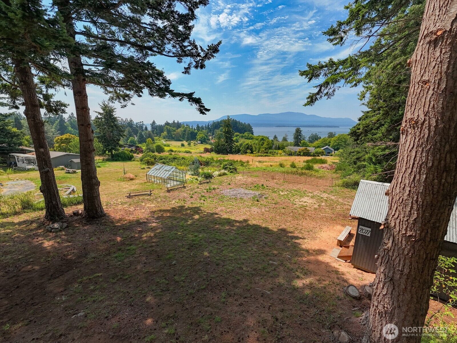 Property Photo:  2077  Granger Way  WA 98262 
