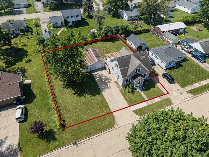 Property Photo:  524 Bruce Street  WI 54961 