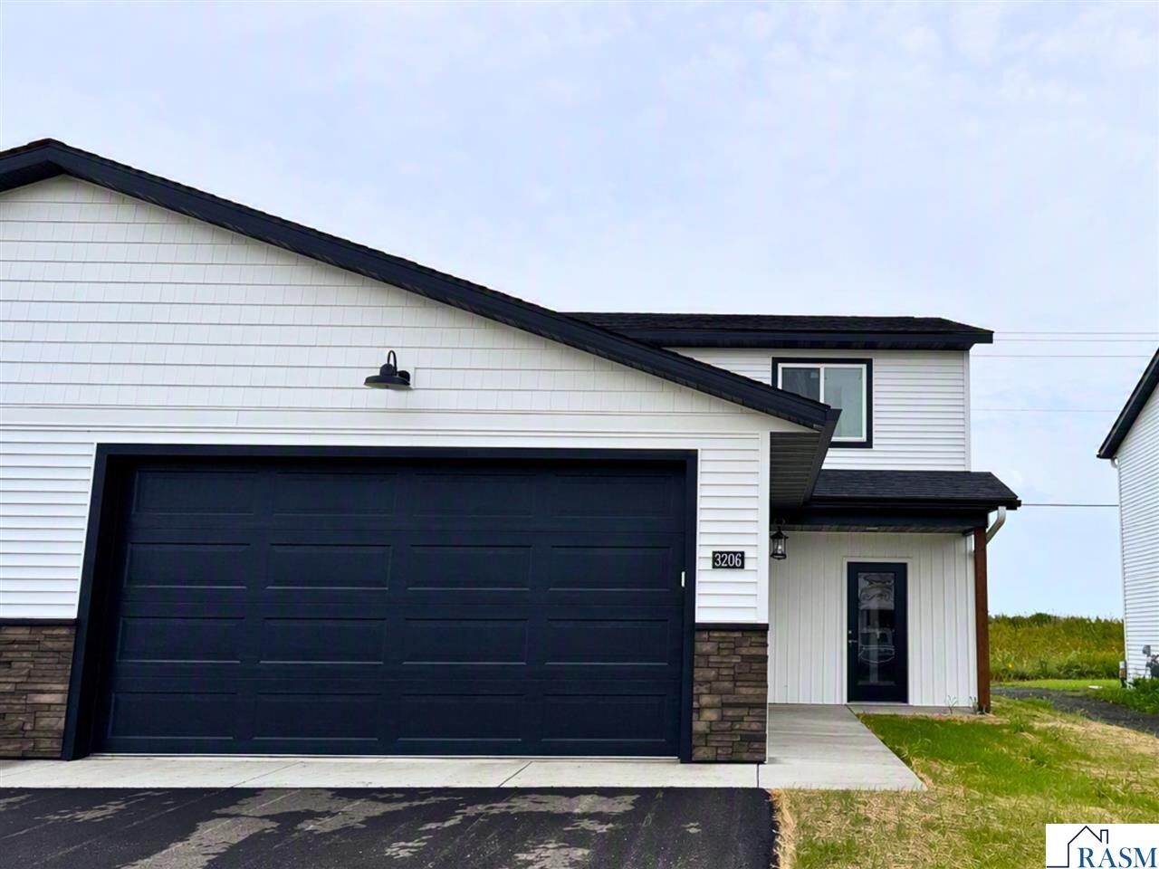 Property Photo: 3206 Scotch Lane MN 56001