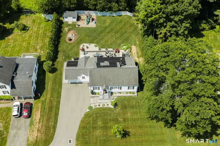 Property Photo:  267 North Street  CT 06795 