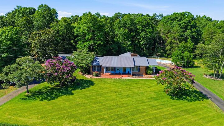 Property Photo:  828 Ferry Road  NC 28043 