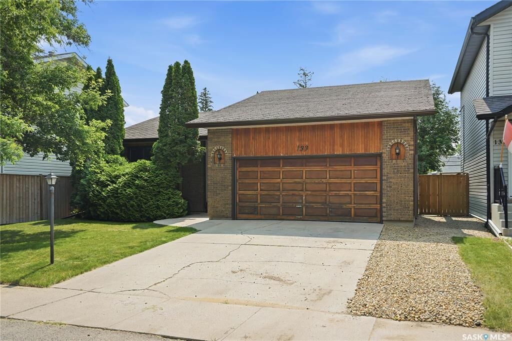 Property Photo:  133 113th Street W  SK S7N 1V9 