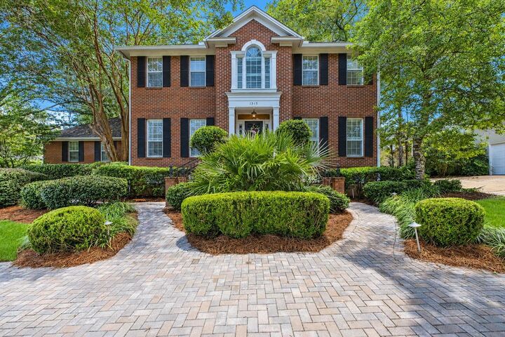 Property Photo:  1315 Peacefield Place  FL 32308 