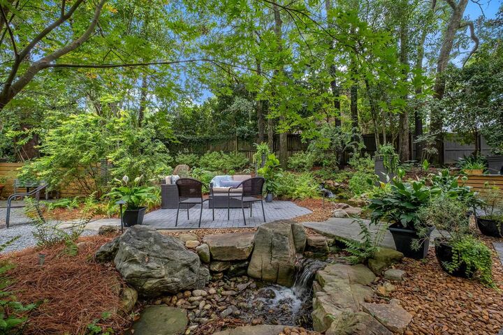 Property Photo: 1315 Peacefield Place FL 32308