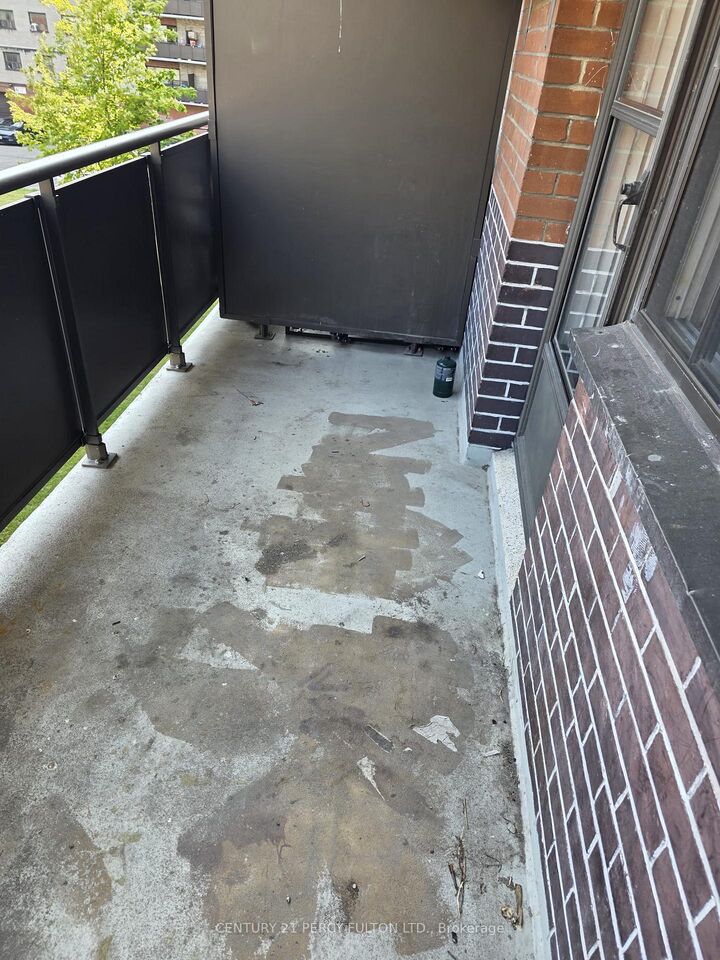 Property Photo:  1305 Wilson Avenue 306  ON M3M 1J4 