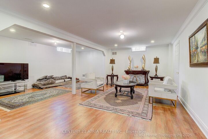 Property Photo:  176 Laurentian Boulevard  ON L6A 2V6 
