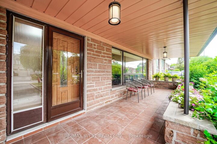 Property Photo: 14 Model Avenue ON M3H 1W1
