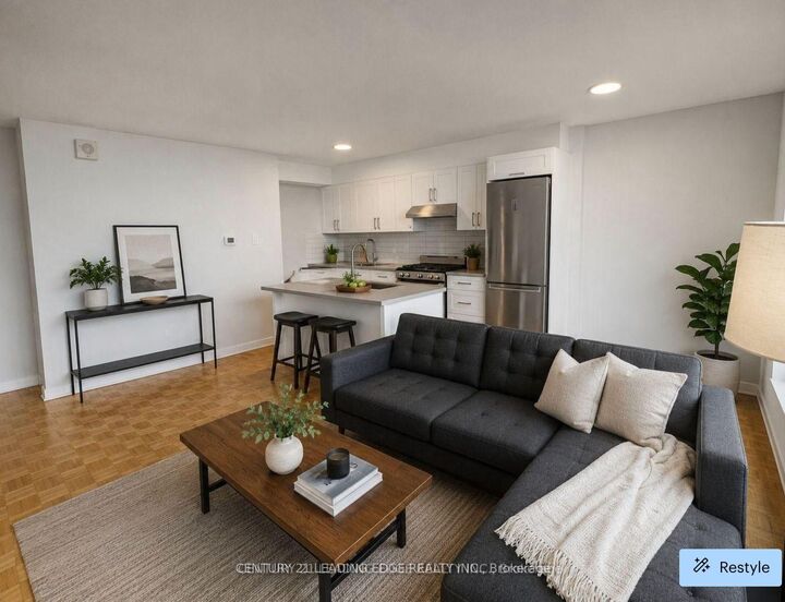 Property Photo: 103 Avenue Avenue 611 ON M5R 1B1