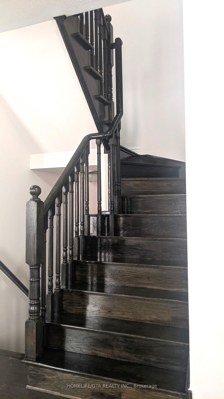 Property Photo: 19 Owens Road ON L9R 0T3