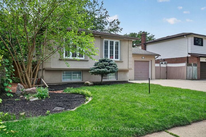 Property Photo:  2446 Ventura Drive  ON L6L 2H7 