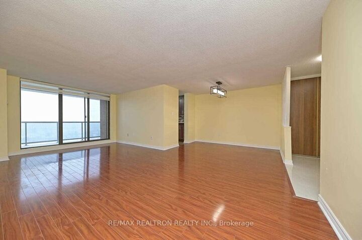 21 Knightsbridge Road 1201 — photo 1