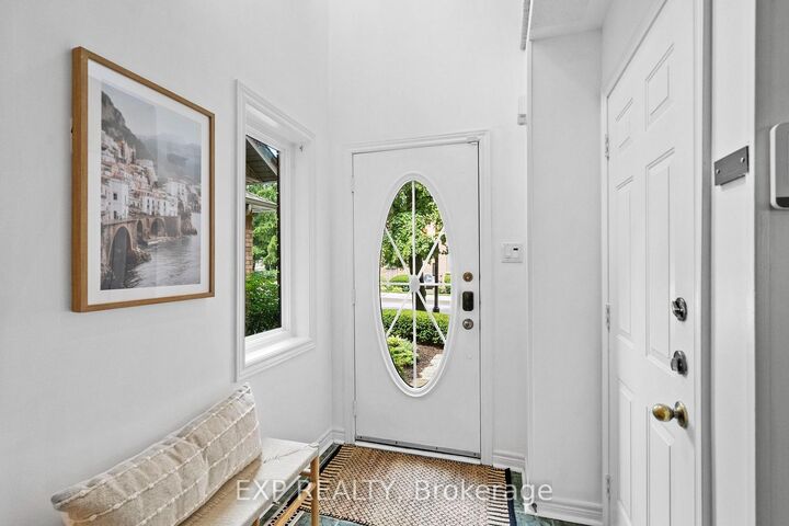 Property Photo: 1905 Broad Hollow Gate 31 ON L5L 5X2