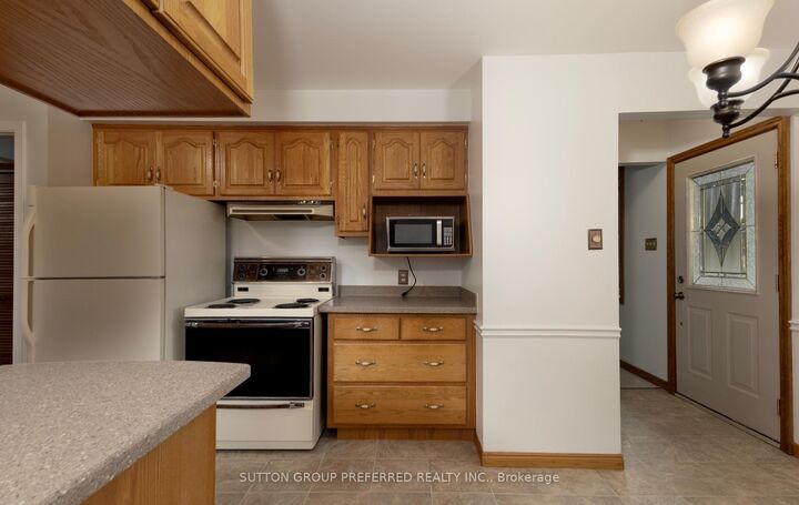Property Photo:  55 Jena Crescent  ON N5V 1L3 