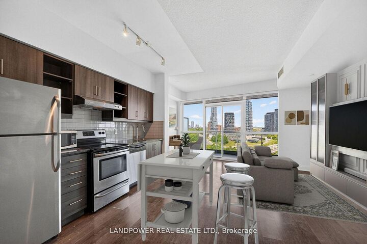 Property Photo: 160 Vanderhoof Avenue 1203 ON M4G 0B7