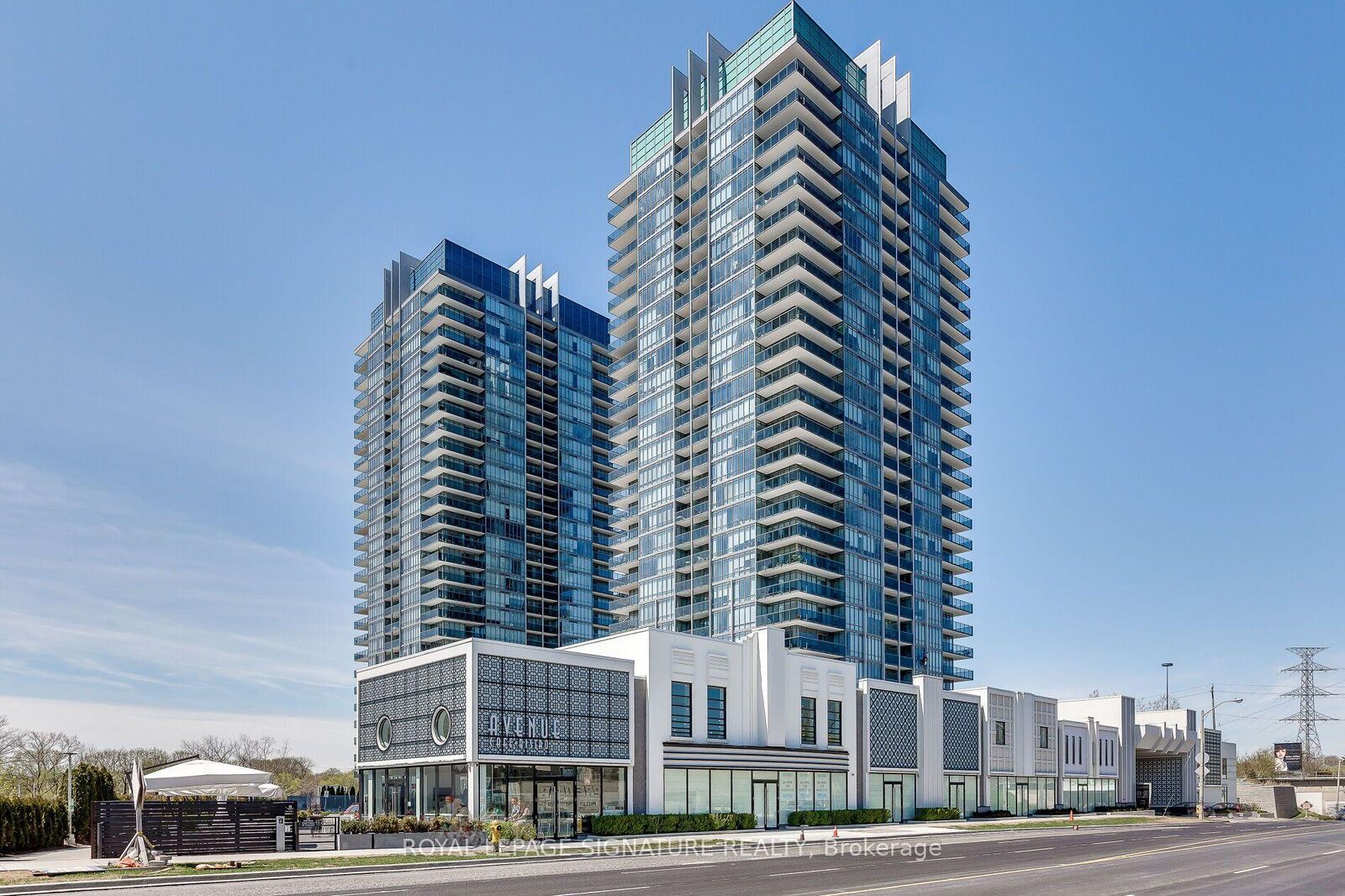 Property Photo: 88 Park Lawn Road 1903 ON M8Y 0B5