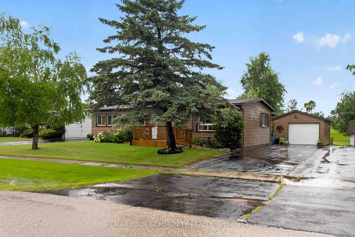 Property Photo: 165 Roxanna Drive ON L0E 1R0