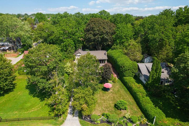 Property Photo: 171 Lake Drive N ON L4P 3C8