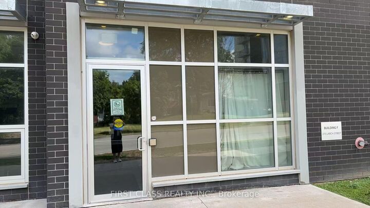 Property Photo:  275 Larch Street F405  ON N2L 3R2 