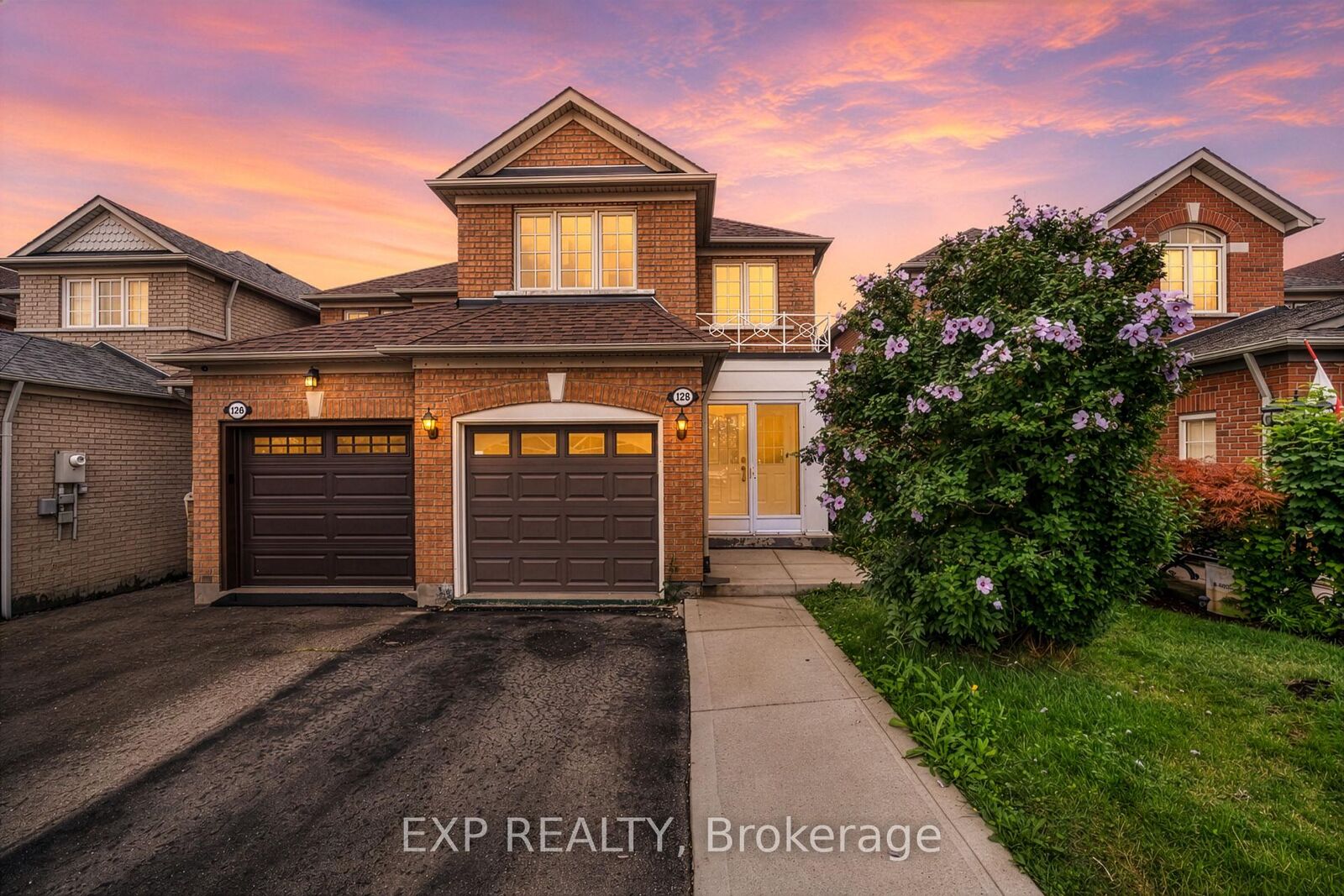 Property Photo: 128 Olympia Crescent ON L6X 4W3