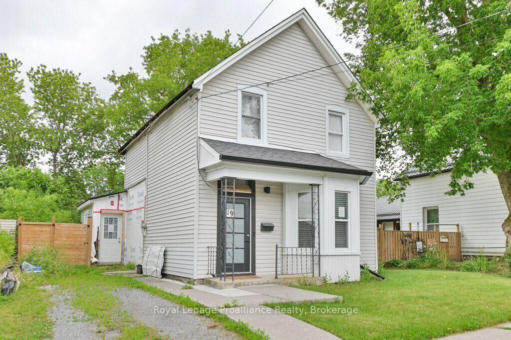 Property Photo: 19 Bettes Street ON K8N 3W4