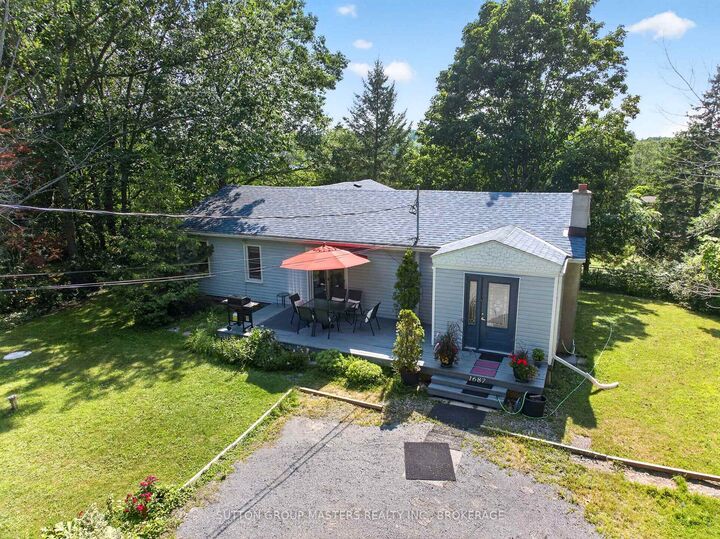 Property Photo: 1687 Harten Lane ON K7L 4V1