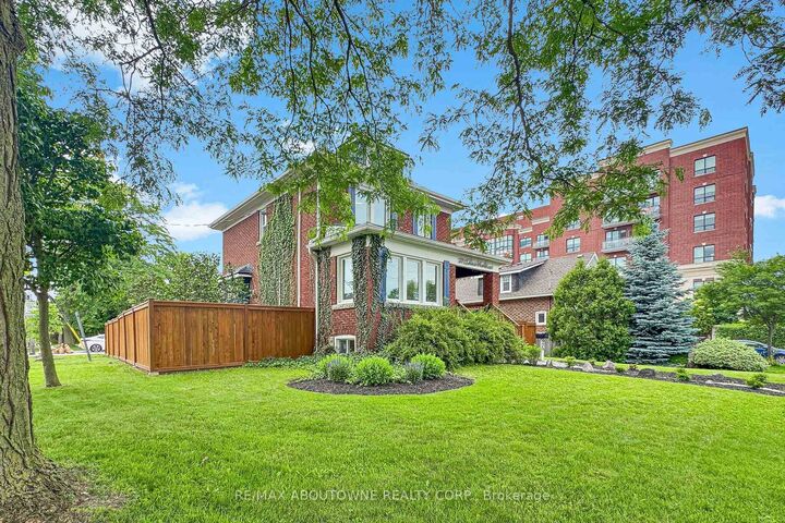 Property Photo: 976 Lasalle Park Road ON L7T 1N2