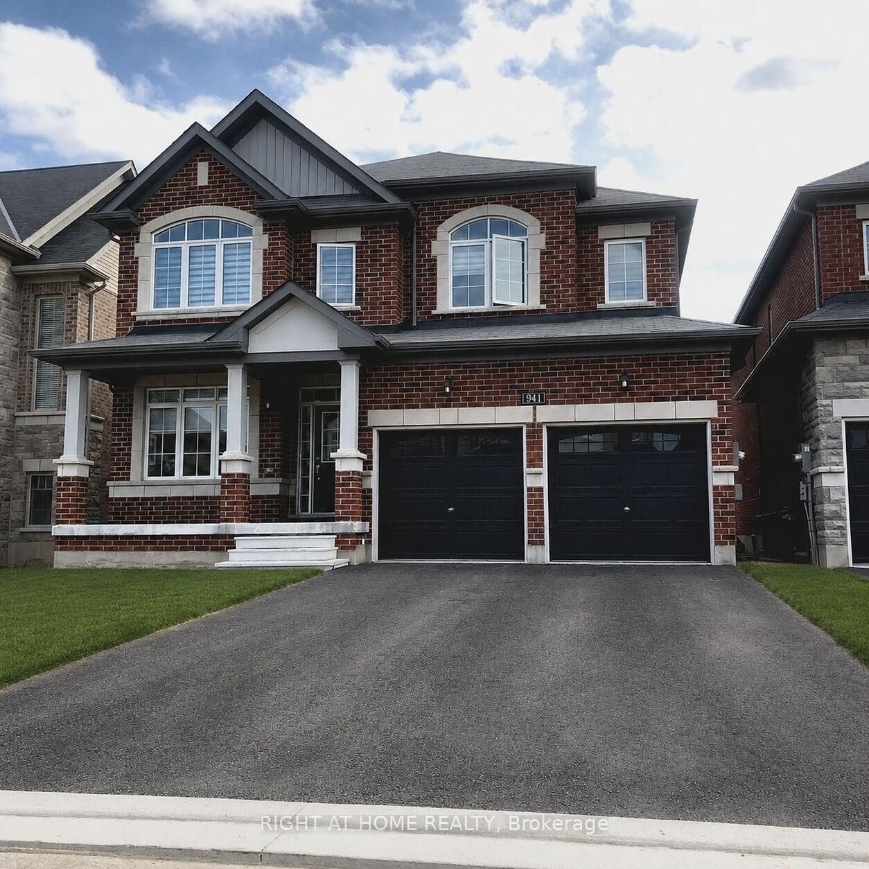 Property Photo:  941 Wickham Road  ON L9S 0N5 