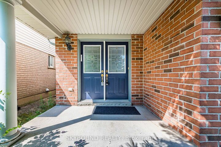 Property Photo: 735 Karlsfeld Road ON N2T 2W4