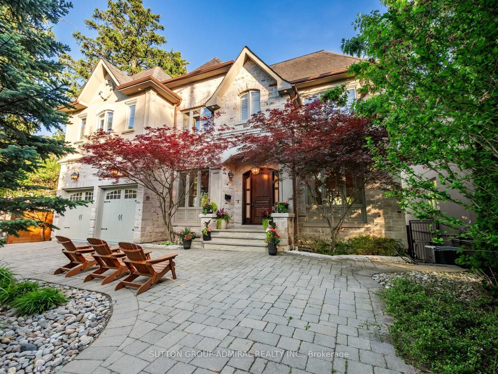 Property Photo:  35 Wentworth Avenue  ON M2N 1T5 