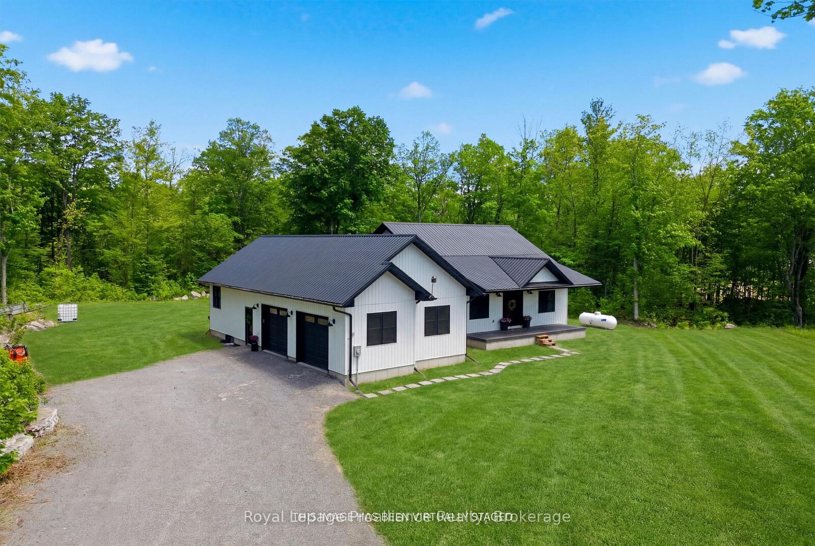 Property Photo: 293 Douglas Road ON K0K 2K0
