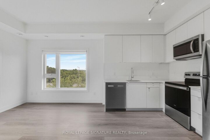 Property Photo: 16 Melbourne Avenue 316C ON L2P 0G5